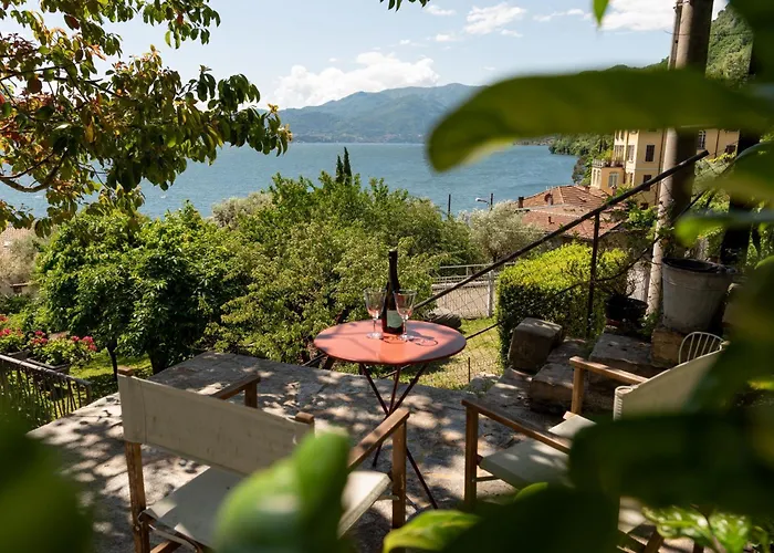 Casa Giorgio - Acquaseria, San Siro By Lovecomo * Аккуазериа