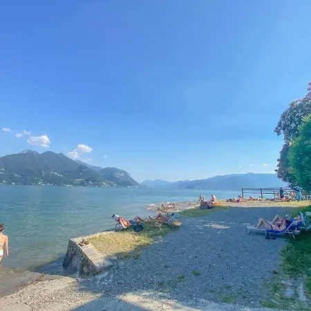 Casa Giorgio - Acquaseria, San Siro By Lovecomo Tatil Evi