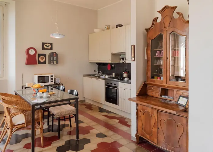 Casa Giorgio - Acquaseria, San Siro By Lovecomo Σπίτι διακοπών Acquaseria