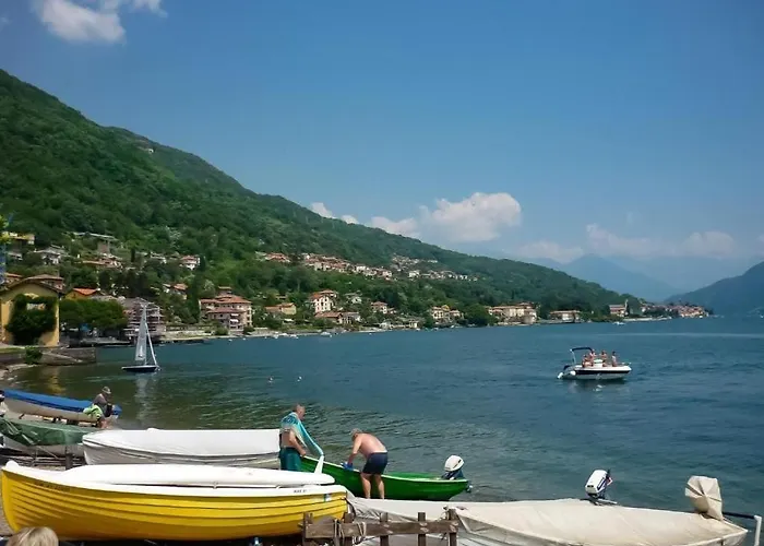 Casa Giorgio - Acquaseria, San Siro By Lovecomo Σπίτι διακοπών